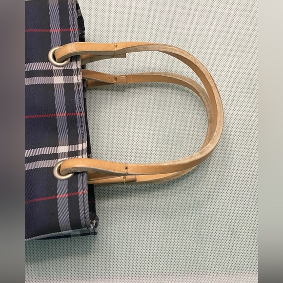 Auth Burberry 3 piece RARE Bag, long wallet& coin pouch. dust bag/box. - Picture 6 of 15